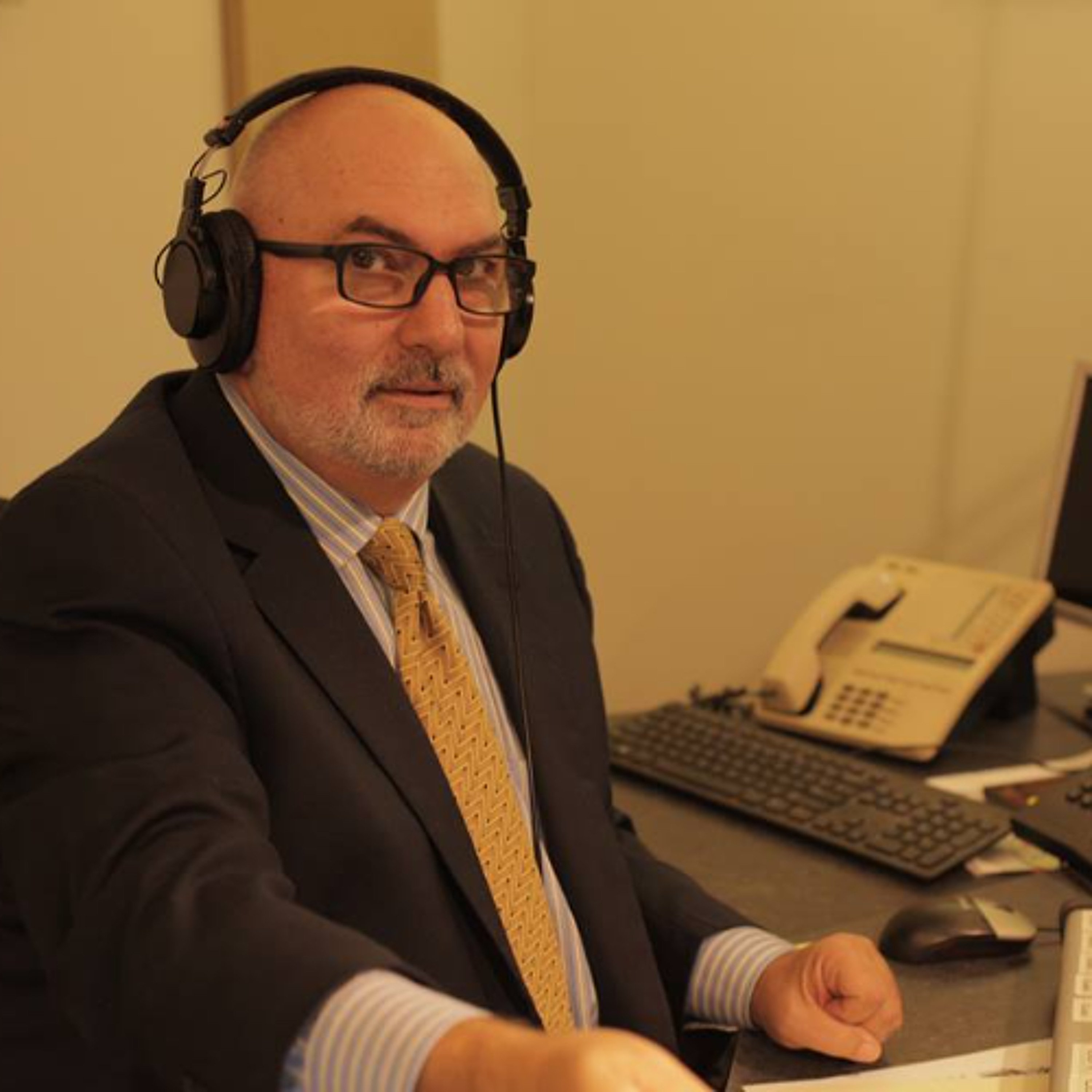 Αφιέρωμα στο “Νεό Κύμα” με τον Στέλιο Τακετζή