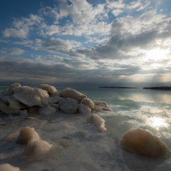 Megilat Rut (2) - Our Introduction to Boaz - Rabbi Shlomo Katz