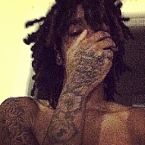 hit my phone (riveo)