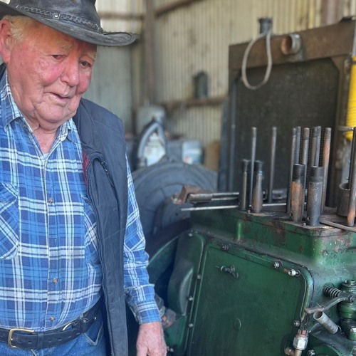 Ian and Shirley McLeod of Glenroy for ABC South East local radio