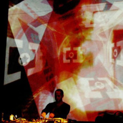 TSUBI PRESENTS CUE2K