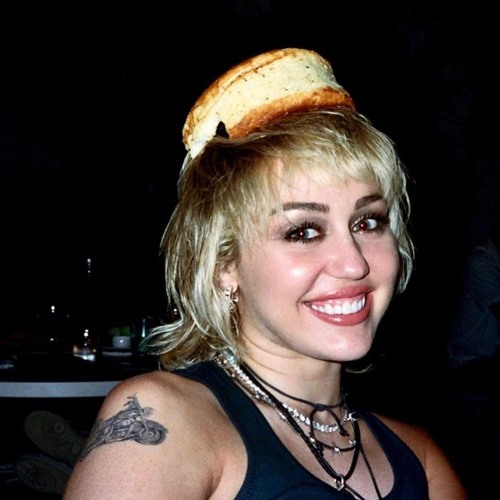 No Metaphor/ Không Ẩn Dụ - Left Hand