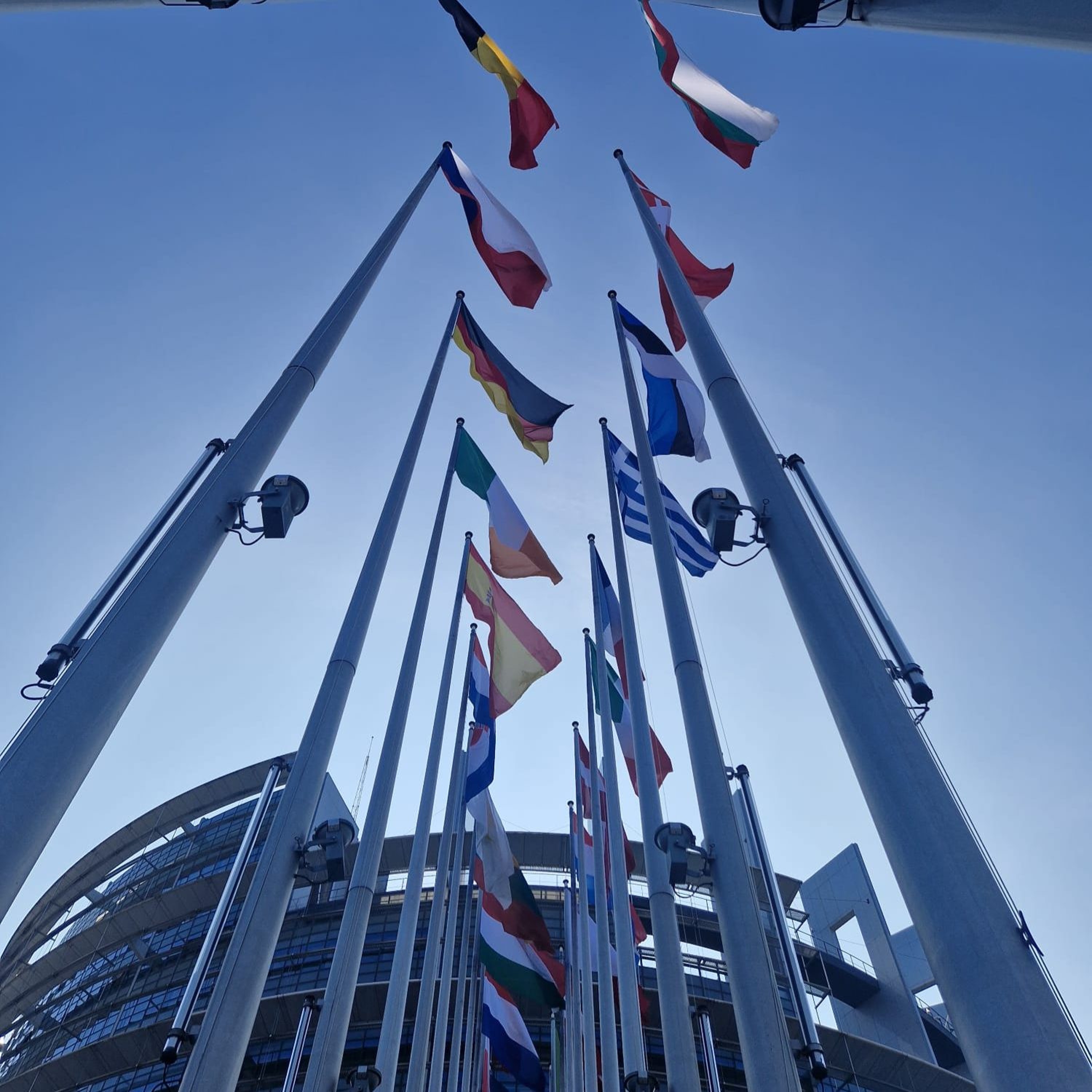 Trending #37: Inauguratie Europa voltooid: voorzitters bekend episode artwork