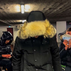 Fokk Való (feat. Robbi & Gumm1)