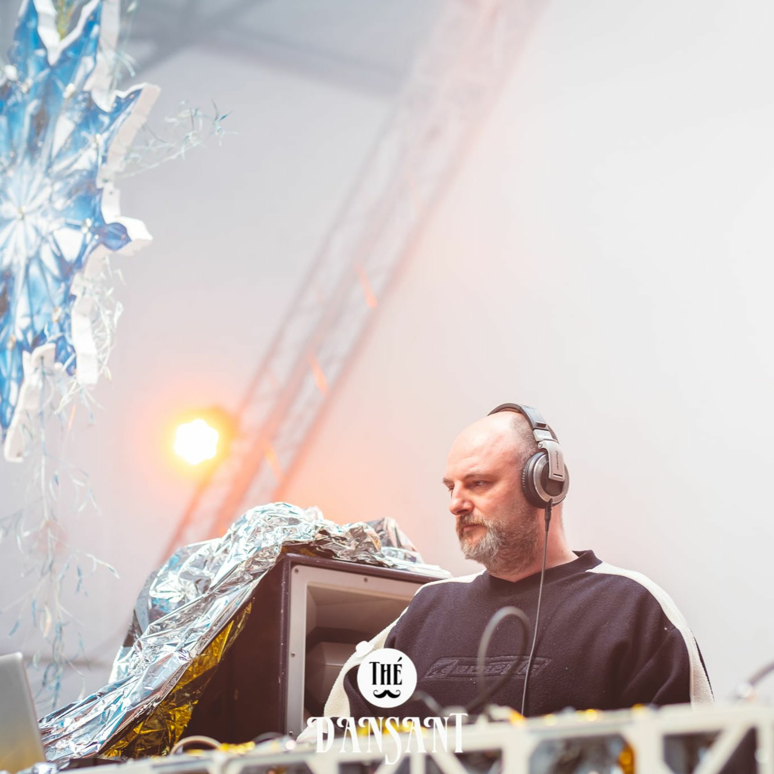 LessTomBee @ Thé Dansant  Winterland  27 02 22 episode artwork