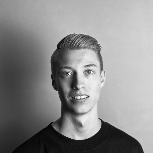 NOT REAL - PIEKLØ