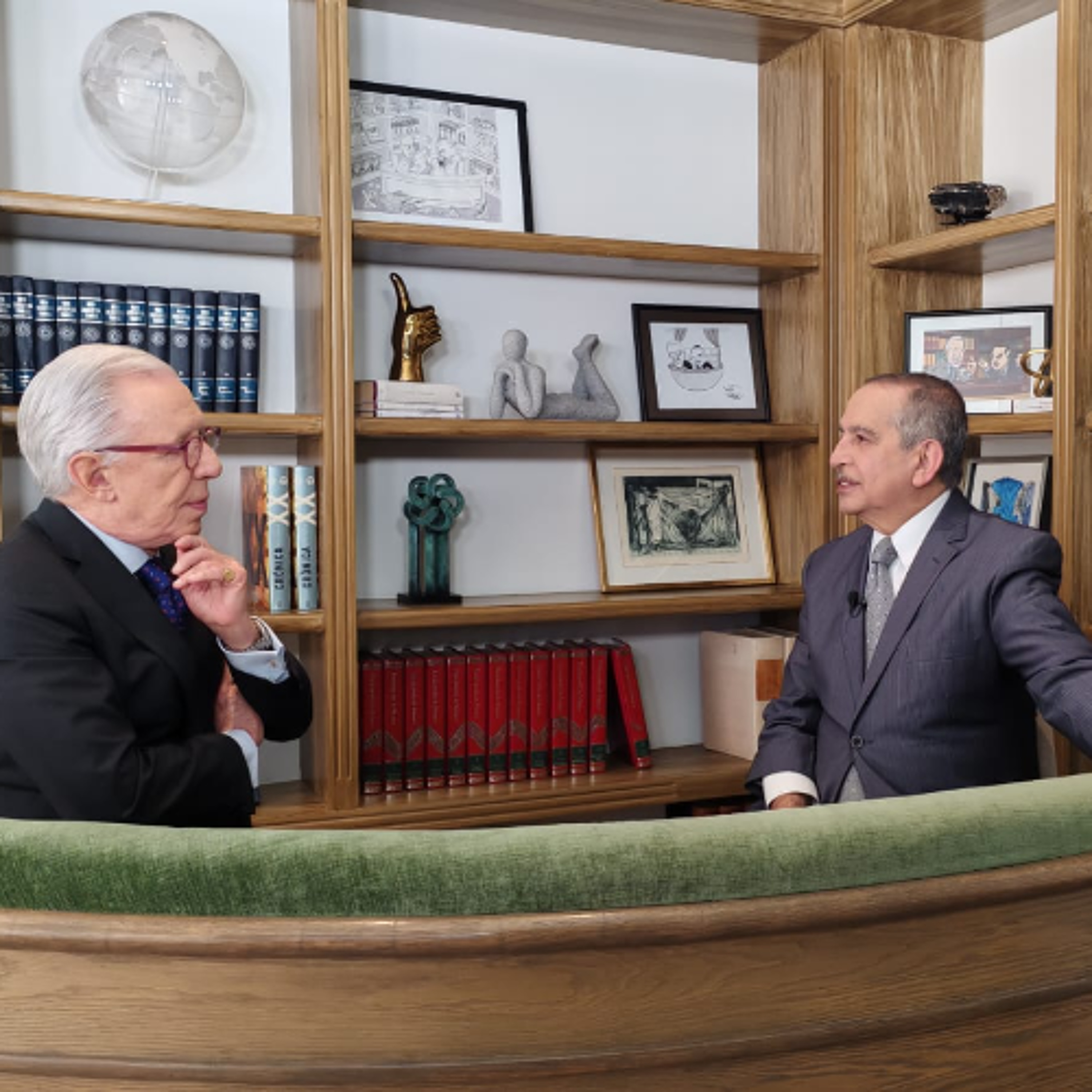 Joaquín Marín de do Pingüé (T6 cap. 11): Otra fanática de AMLO en la SCJN