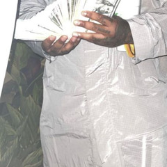 @nainsuta sometimes i feel like im not human but ill be ok hopefully