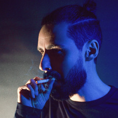 WHOYOSTRO PODCAST | VELE | DECEMBER 2025