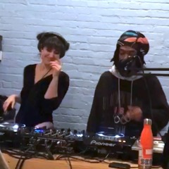 UPPERCUTS I on Half Moon feat. AKAI SOLO