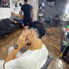 MTG - ELA TA SURTADINHA VS SENTADAO - DJ TT