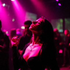 JAQ-Drop It Low (Original Mix)