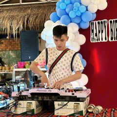 NST LẠI ĐÂY ANH CHO NGHE NHẠC HAY