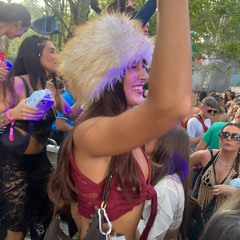 LILI DJ Debut Mix