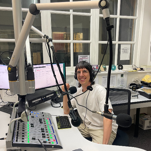 Neer Human shares his reworks on Three D Radio 93.7fm Tuesday 6th May 2025 2