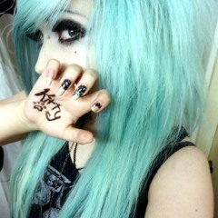 she wanna see me die (mypillskillme)