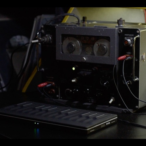 moving backwards (a wire recorder study)