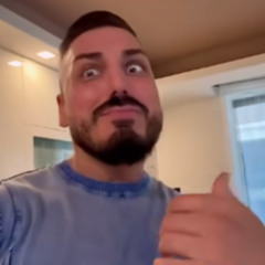 Edzett fülű sírgyalázos burján fanni