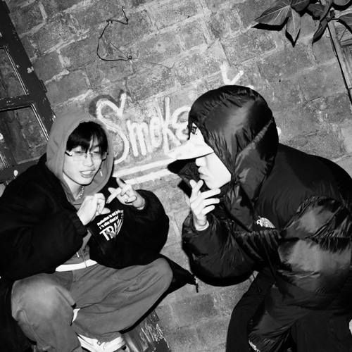 Phép nhiệm màu demo