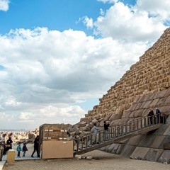 PYRAMIDS ONE INTERNATIONAL RADIO SHOW - VOCAL #012