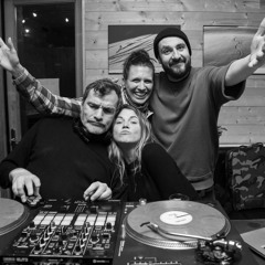 Live at Legna Bar pt2