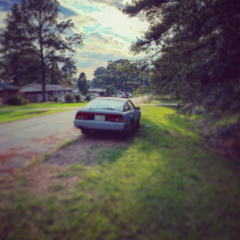 600