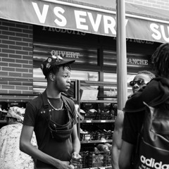 Skinny man + prod sheriff