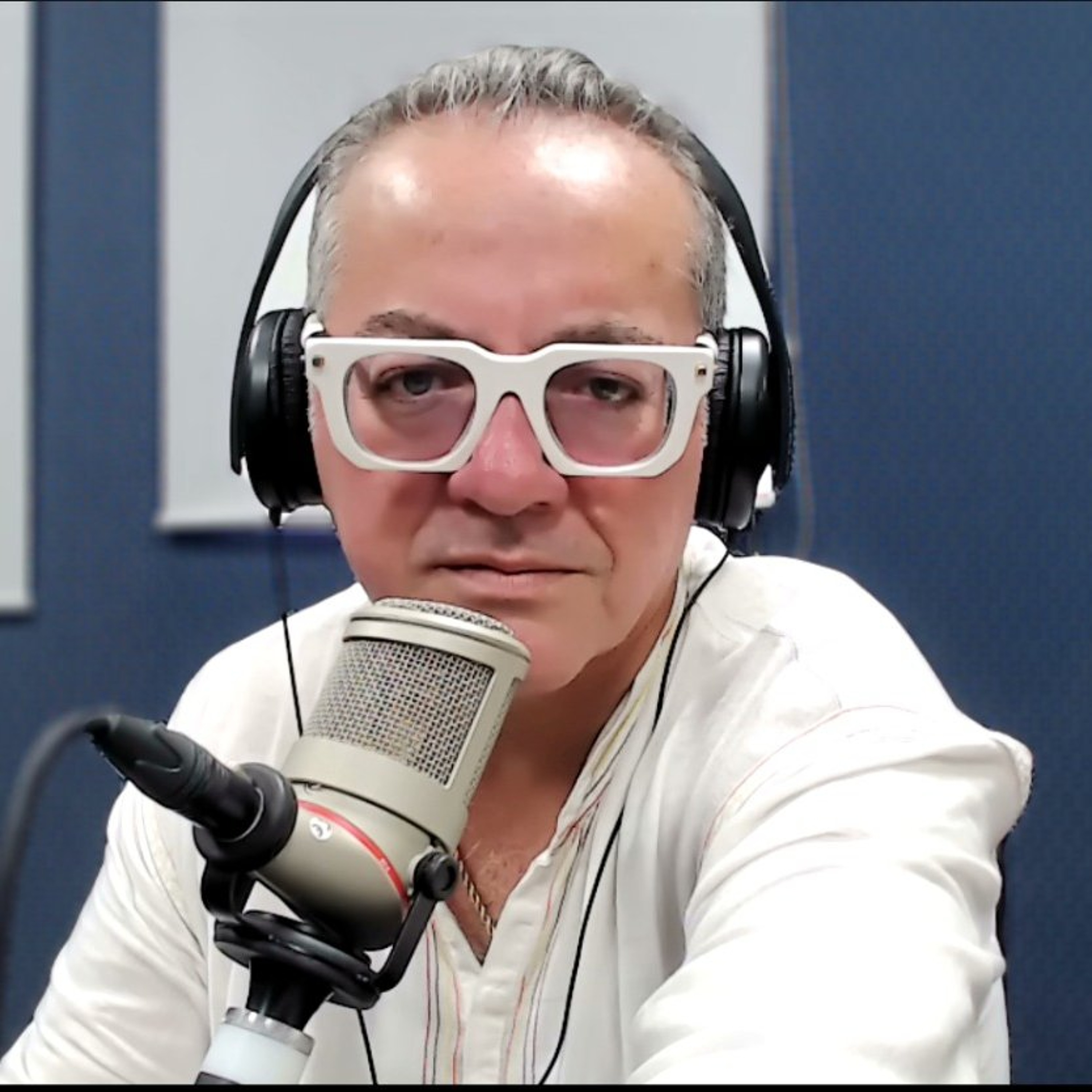 Mario Marcial sigue sin respuesta para el pago de la quimioterapia episode artwork