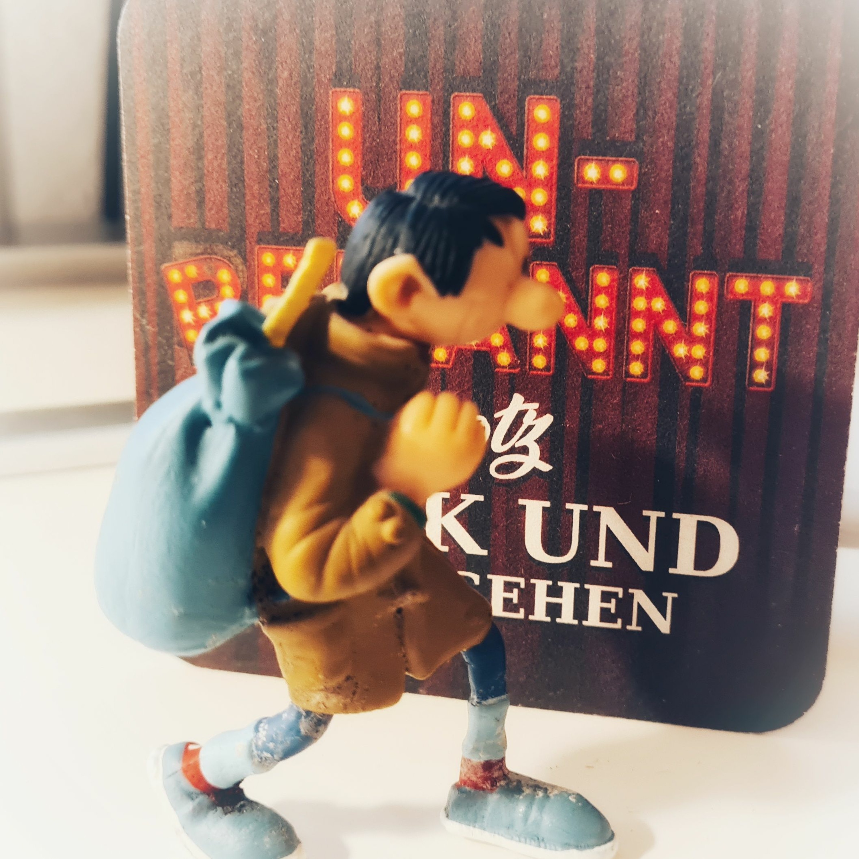 Unbekannt trotz Funk und Fernsehen