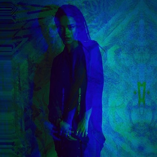 Curiosities 036 - Cici