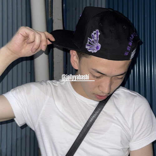 Stream Guwap + bass boosted by ㅤ | Listen online for free on