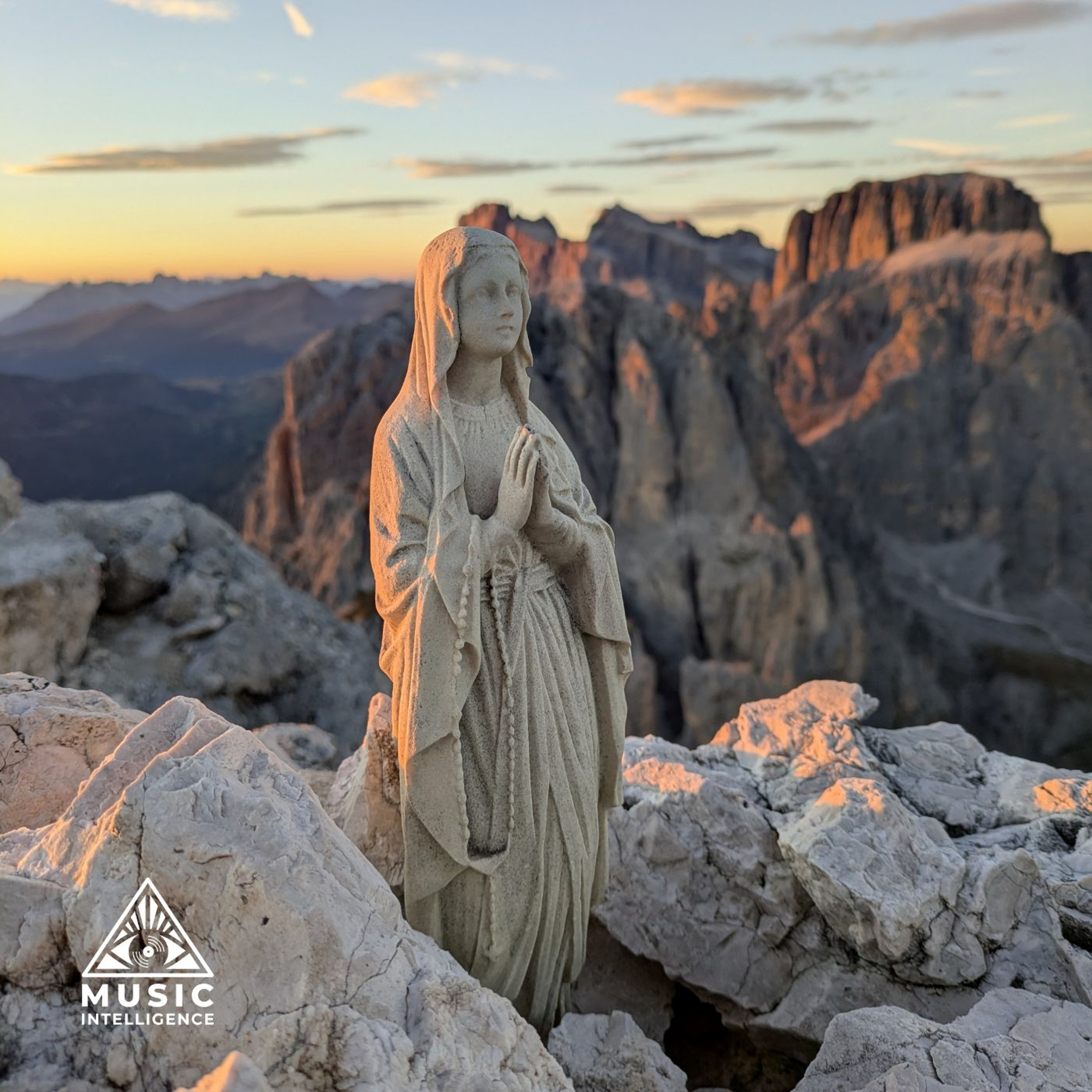 Music Intelligence Podcast (#101 10/25)