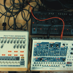 Dub Techno Jam with Behringer RD 9 TD 3 MO and Roland SH 32 controlled by Novation Circuit