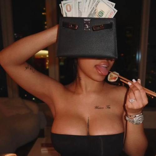 WØRLD I wanna run but I can't move