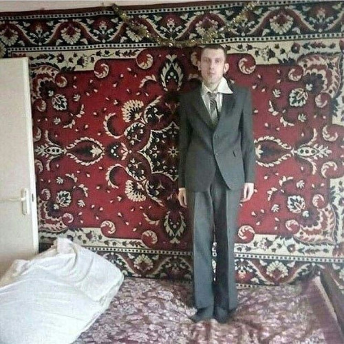 UNDERGROUND FOREVER W⧸LVC & SCREW