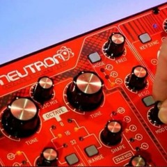 NeutronenStampf (Neutron&drums)