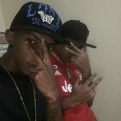 SUPER EMBRAZADA PRAS COMUNIDADE - 001 (( DJ JL - OFICIAL & DJ GD PROD )) + 2!