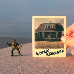 Worlds Revolver