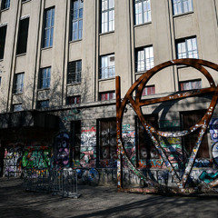 BERGHAIN - ROSALÍA X BJÖRK X YVES TUMOR (TYSARMX)