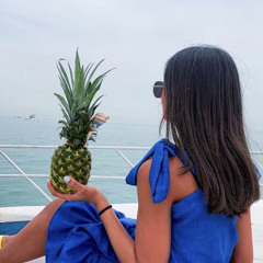 كل عام وانت اجمل شي في عمري