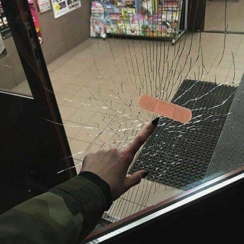 بدون جدوي - سيدونيس