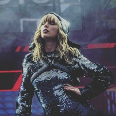 Taylor Swift - I Did Something Bad Live at Reputation Tour