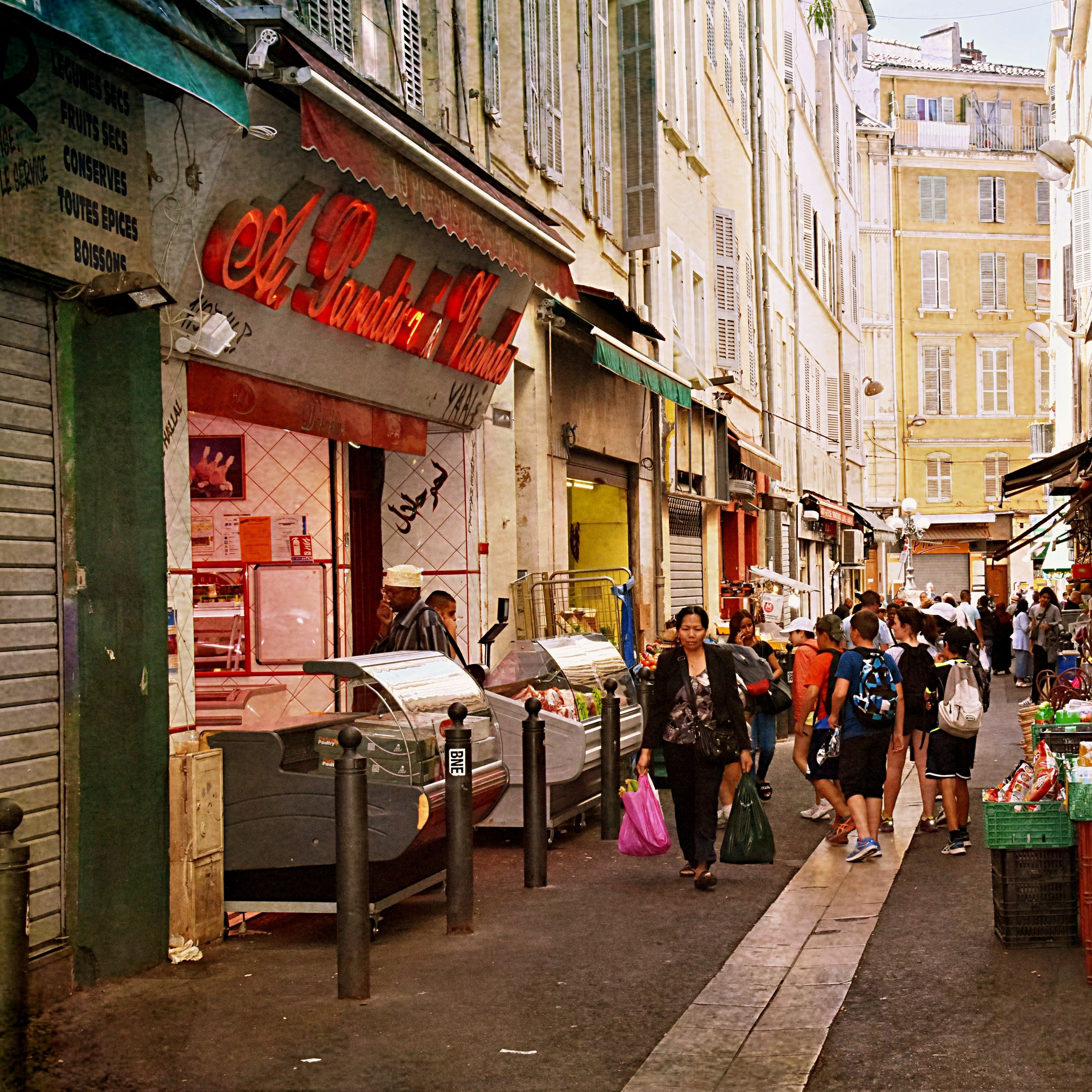 D'autres Ondes#16 Dans Les rues de Marseille - Manu et ShabbaRadio