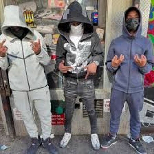 Clutchin (feat. maxx payne x G3  x Surge Rollaxk)