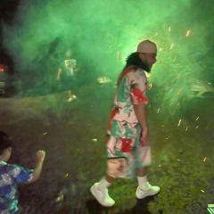 let dance 😍😍✨️⚘️