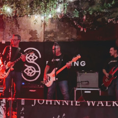 Heroes by Fried Gravy (cover) - 23 08 2025 at Cowshed, Cowgate, Edinburgh