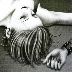 ★🕳Chatedral Bells-Dayflower + Nana Osaki👁