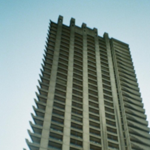 【﻿Ｌ Ｄ Ｎ Ｔ Ｈ Ｉ Ｎ Ｇ Ｓ】