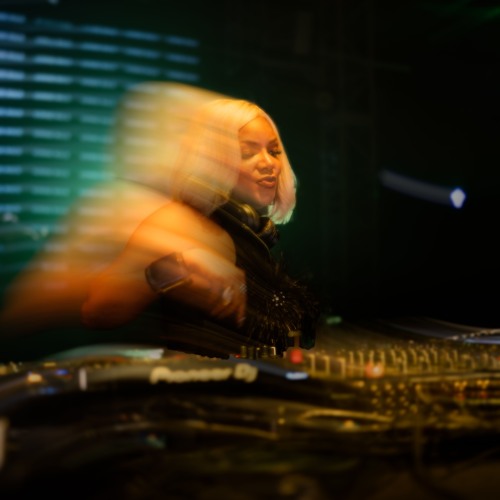 VONNIE MACK LIVE OPENING SET W/ DESCENDANTS 4/19