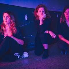 Onegg - Angelina Jolie (Live Version)